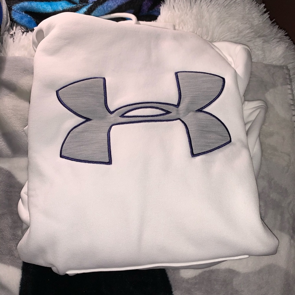 Under armor sweatshirt